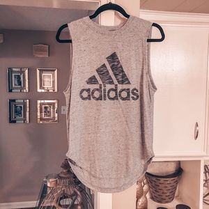 ADIDAS LOGO GRAPHIC MUSCLE TANK XS